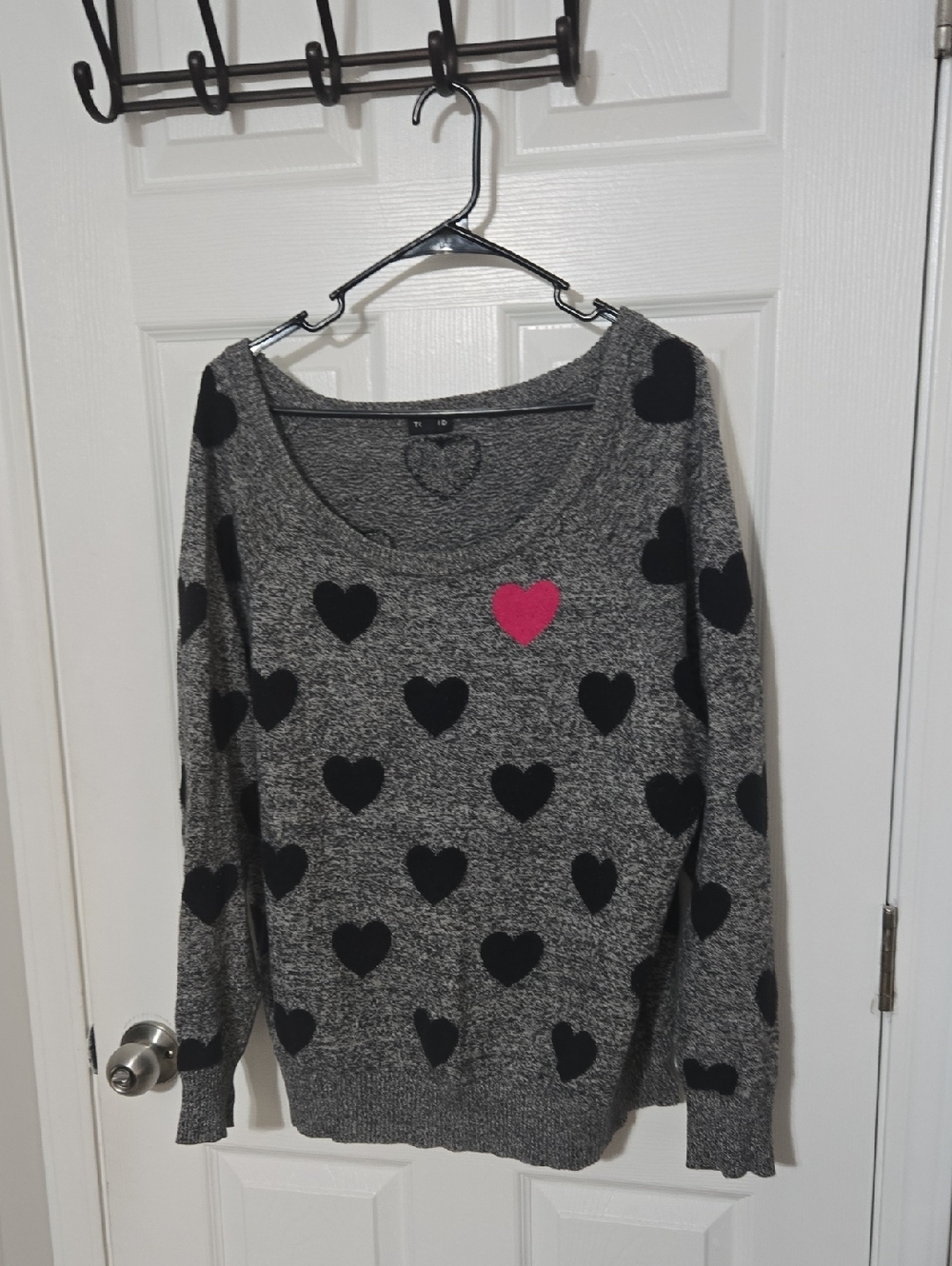 torrid Gray Sweater with Black Hearts and Pink Accent